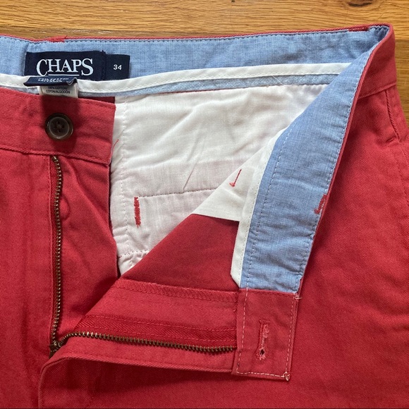 Men’s Red Chaps Shorts - Picture 4 of 8
